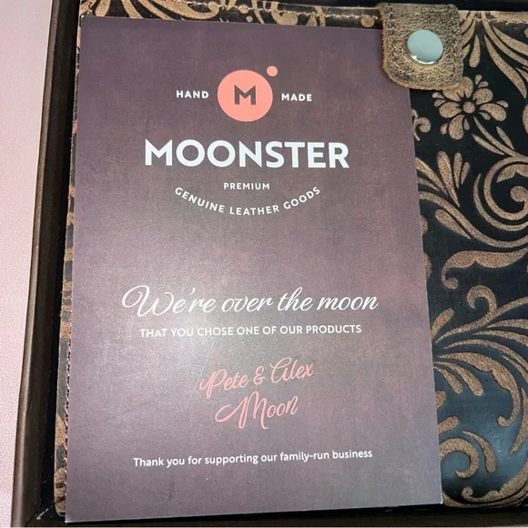 NEW Moonster Leather Flower Notebook Journal Refillable Travel Diary with Pen - Picture 7 of 7